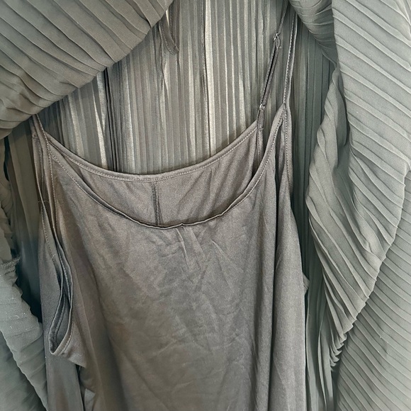 NWT Banana Republic Black Pleated Sleeveless Dress - Size: Large - Picture 5 of 8